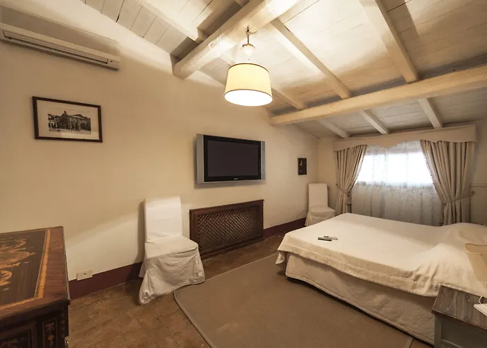 Hotel Castello Di Torcrescenza Roma